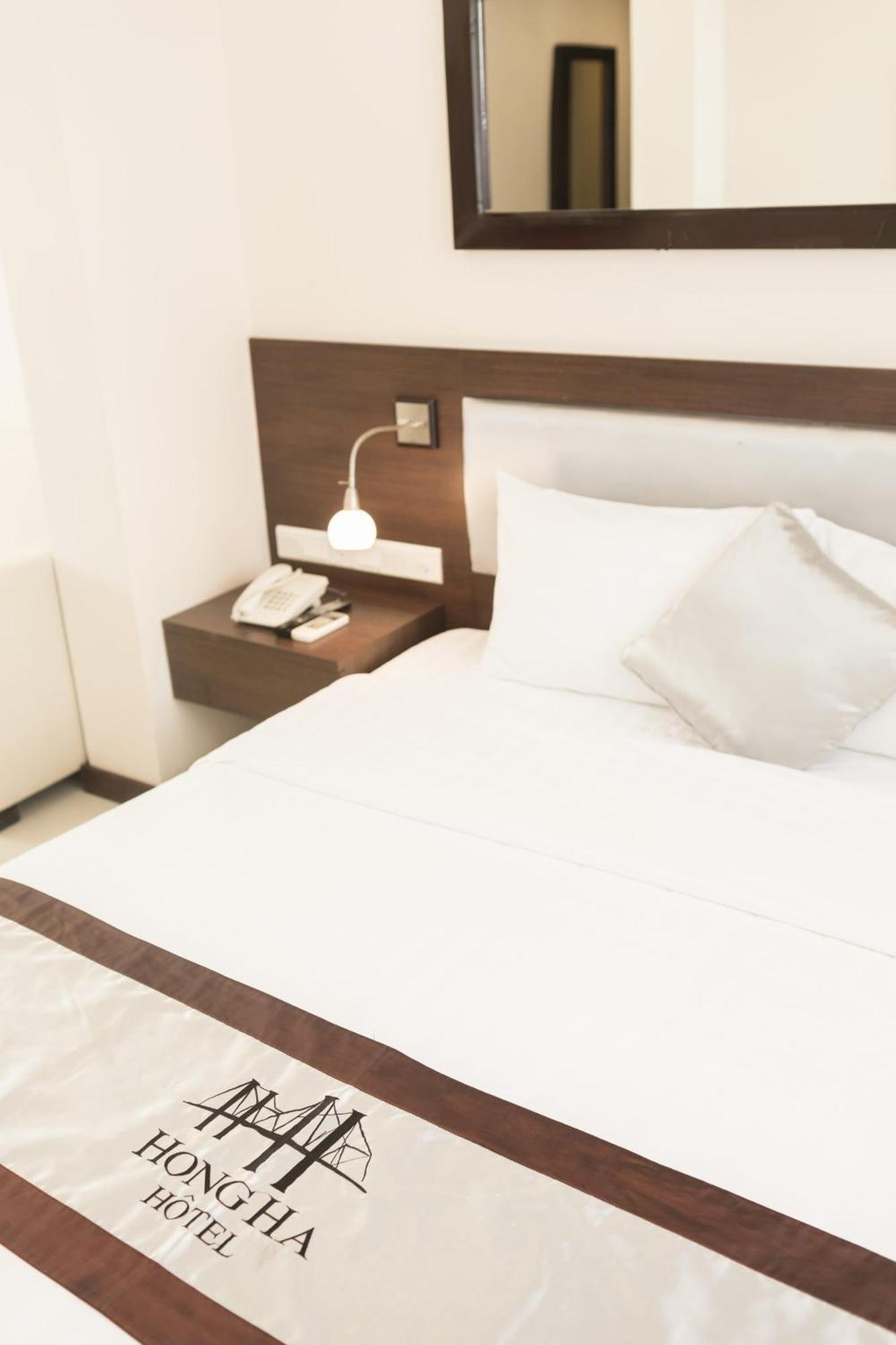 Hong Ha Hotel Hanoi Exterior photo