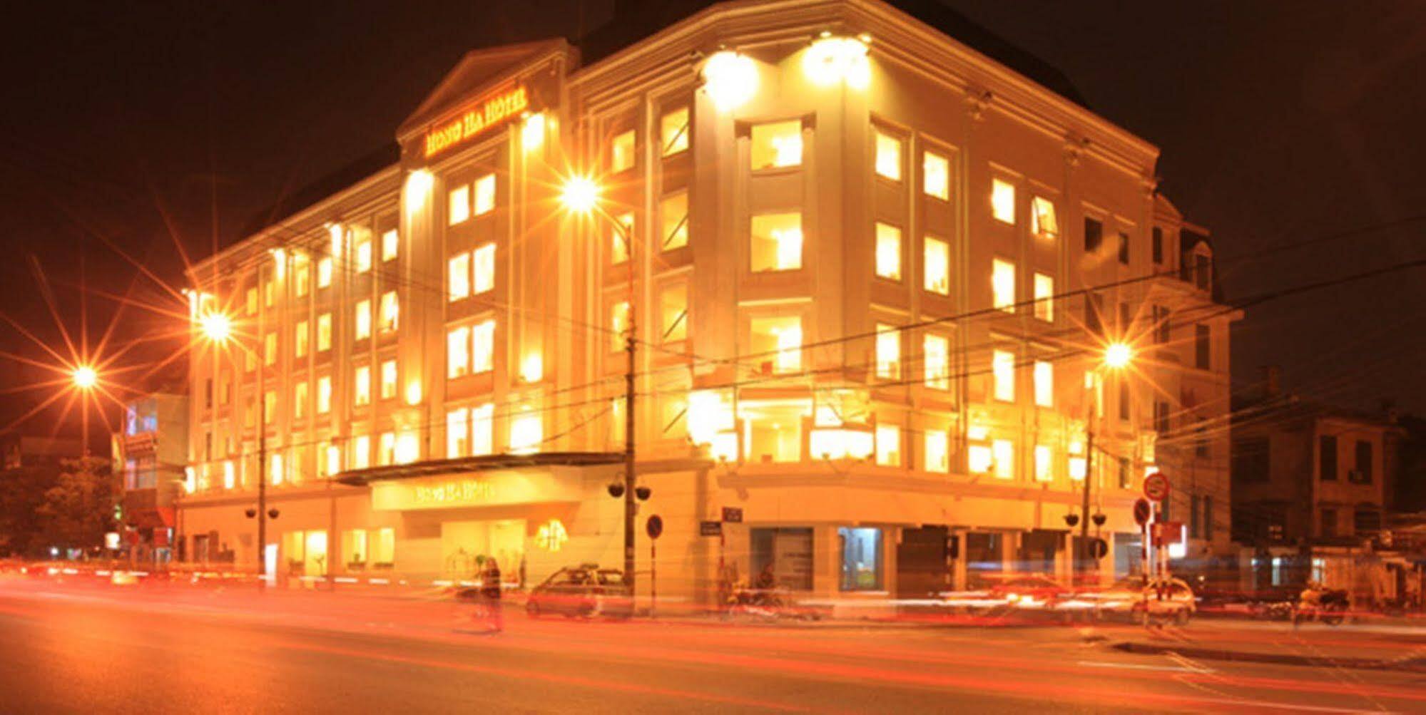 Hong Ha Hotel Hanoi Exterior photo