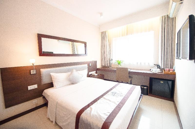Hong Ha Hotel Hanoi Exterior photo
